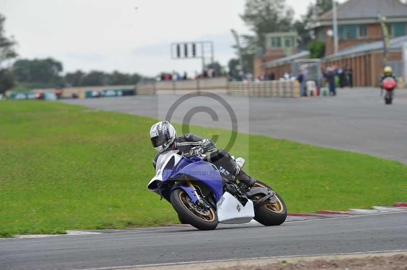 Motorcycle action photographs;cadwell;cadwell park photographs;event digital images;eventdigitalimages;motor racing louth lincolnshire;no limits trackdays;peter wileman photography;trackday;trackday digital images;trackday photos