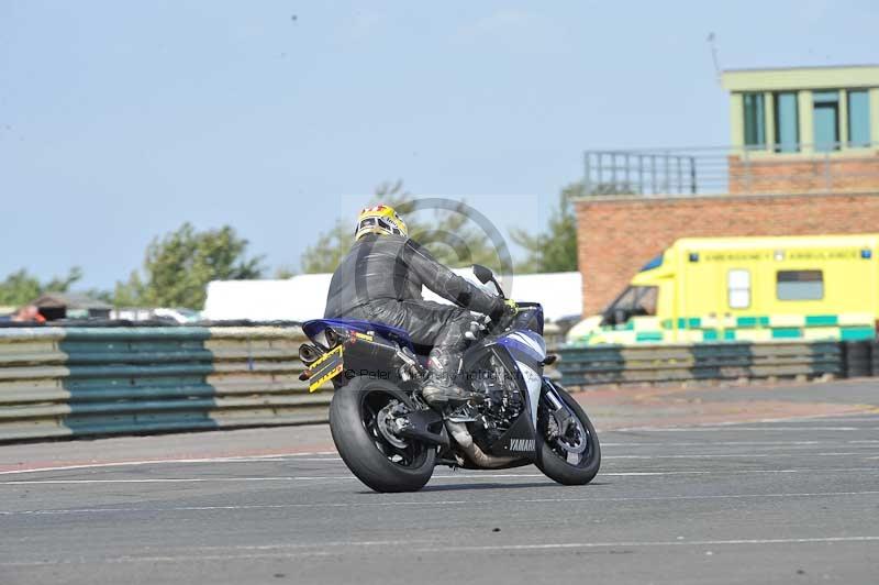 Motorcycle action photographs;cadwell;cadwell park photographs;event digital images;eventdigitalimages;motor racing louth lincolnshire;no limits trackdays;peter wileman photography;trackday;trackday digital images;trackday photos