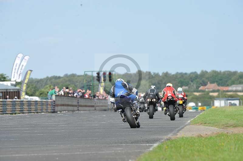 Motorcycle action photographs;cadwell;cadwell park photographs;event digital images;eventdigitalimages;motor racing louth lincolnshire;no limits trackdays;peter wileman photography;trackday;trackday digital images;trackday photos