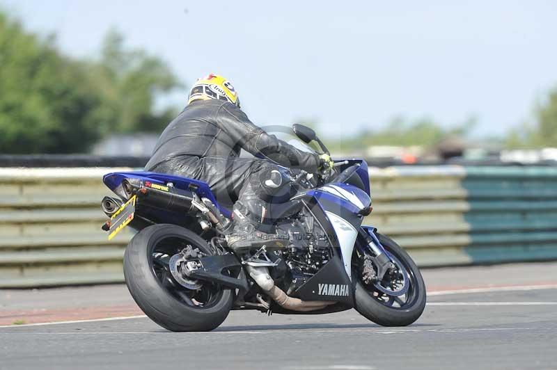 Motorcycle action photographs;cadwell;cadwell park photographs;event digital images;eventdigitalimages;motor racing louth lincolnshire;no limits trackdays;peter wileman photography;trackday;trackday digital images;trackday photos