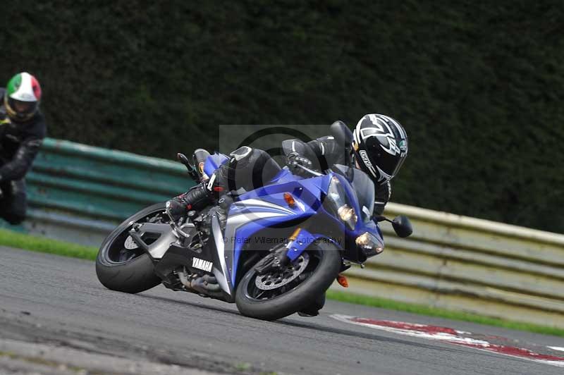 Motorcycle action photographs;cadwell;cadwell park photographs;event digital images;eventdigitalimages;motor racing louth lincolnshire;no limits trackdays;peter wileman photography;trackday;trackday digital images;trackday photos