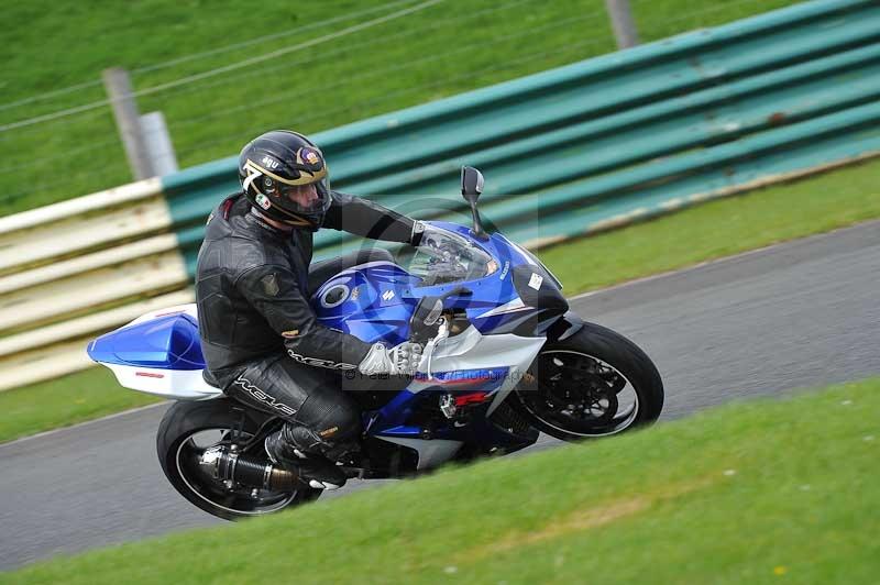 Motorcycle action photographs;cadwell;cadwell park photographs;event digital images;eventdigitalimages;motor racing louth lincolnshire;no limits trackdays;peter wileman photography;trackday;trackday digital images;trackday photos