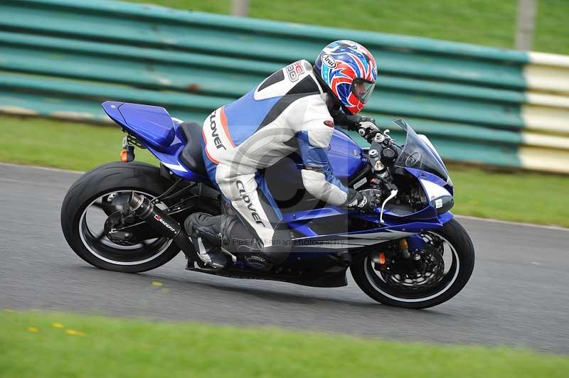 Motorcycle action photographs;cadwell;cadwell park photographs;event digital images;eventdigitalimages;motor racing louth lincolnshire;no limits trackdays;peter wileman photography;trackday;trackday digital images;trackday photos