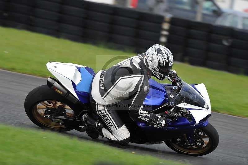 Motorcycle action photographs;cadwell;cadwell park photographs;event digital images;eventdigitalimages;motor racing louth lincolnshire;no limits trackdays;peter wileman photography;trackday;trackday digital images;trackday photos