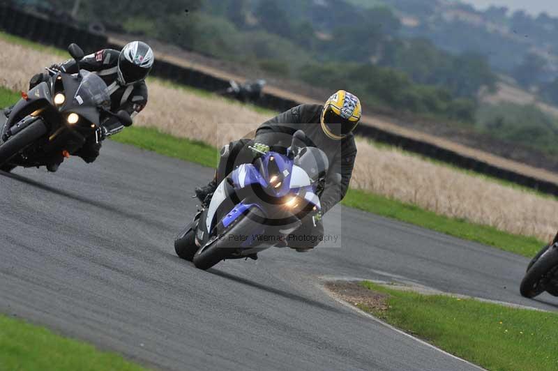 Motorcycle action photographs;cadwell;cadwell park photographs;event digital images;eventdigitalimages;motor racing louth lincolnshire;no limits trackdays;peter wileman photography;trackday;trackday digital images;trackday photos