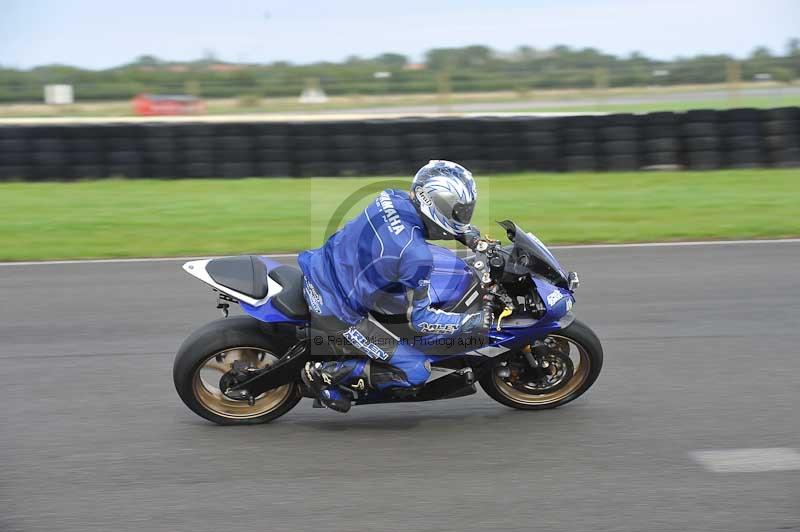 Motorcycle action photographs;cadwell;cadwell park photographs;event digital images;eventdigitalimages;motor racing louth lincolnshire;no limits trackdays;peter wileman photography;trackday;trackday digital images;trackday photos