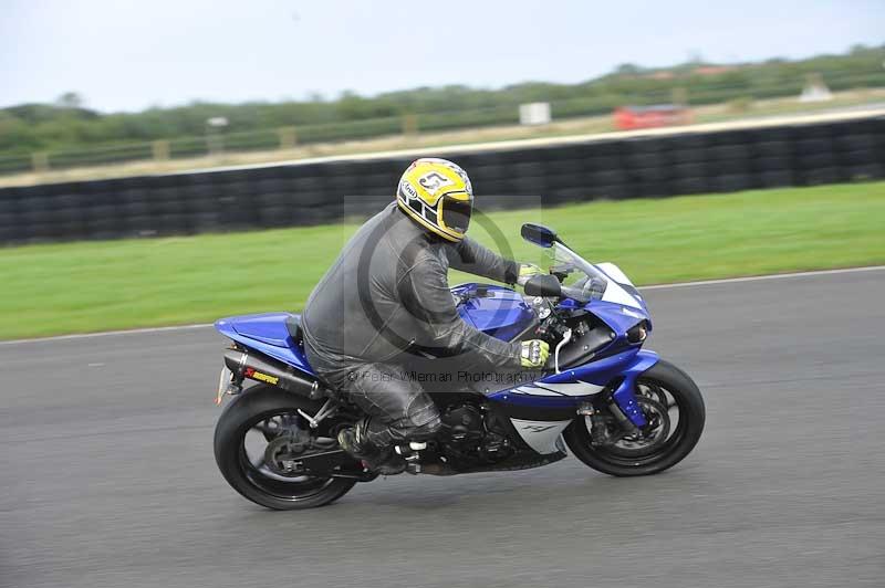 Motorcycle action photographs;cadwell;cadwell park photographs;event digital images;eventdigitalimages;motor racing louth lincolnshire;no limits trackdays;peter wileman photography;trackday;trackday digital images;trackday photos