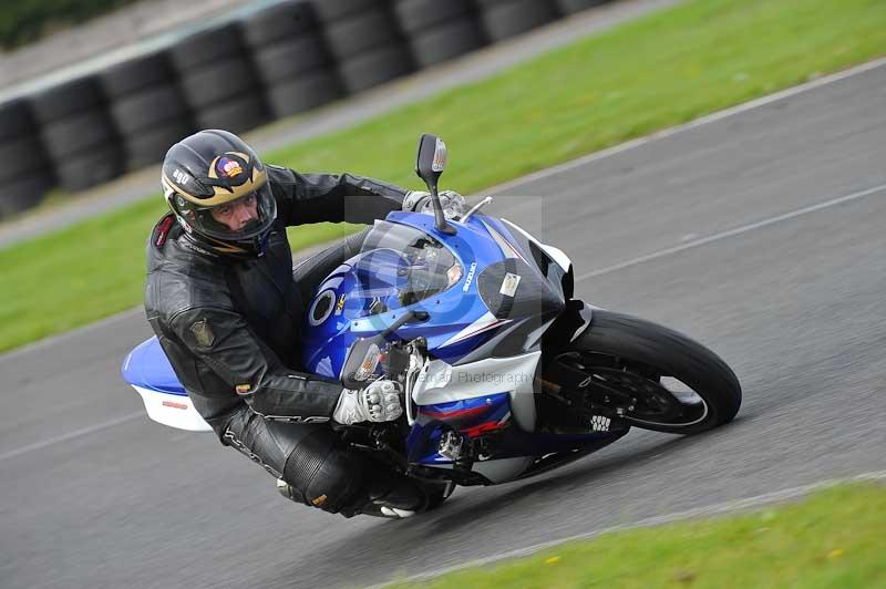 Motorcycle action photographs;cadwell;cadwell park photographs;event digital images;eventdigitalimages;motor racing louth lincolnshire;no limits trackdays;peter wileman photography;trackday;trackday digital images;trackday photos