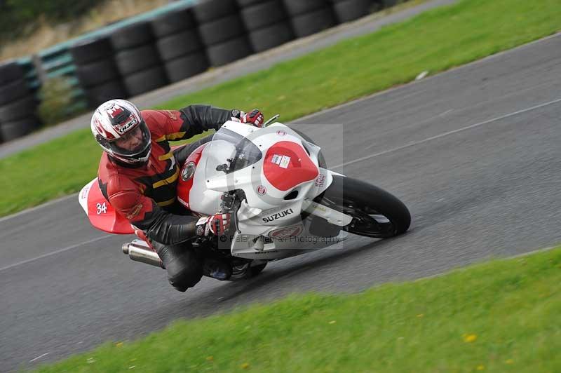 Motorcycle action photographs;cadwell;cadwell park photographs;event digital images;eventdigitalimages;motor racing louth lincolnshire;no limits trackdays;peter wileman photography;trackday;trackday digital images;trackday photos