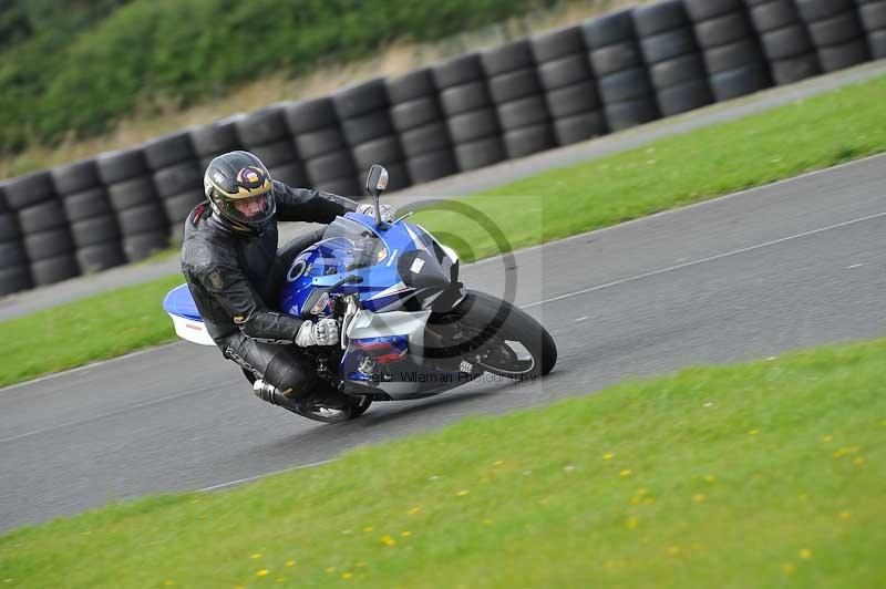 Motorcycle action photographs;cadwell;cadwell park photographs;event digital images;eventdigitalimages;motor racing louth lincolnshire;no limits trackdays;peter wileman photography;trackday;trackday digital images;trackday photos