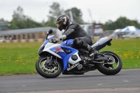 Motorcycle-action-photographs;cadwell;cadwell-park-photographs;event-digital-images;eventdigitalimages;motor-racing-louth-lincolnshire;no-limits-trackdays;peter-wileman-photography;trackday;trackday-digital-images;trackday-photos