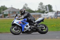 Motorcycle-action-photographs;cadwell;cadwell-park-photographs;event-digital-images;eventdigitalimages;motor-racing-louth-lincolnshire;no-limits-trackdays;peter-wileman-photography;trackday;trackday-digital-images;trackday-photos