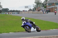 Motorcycle-action-photographs;cadwell;cadwell-park-photographs;event-digital-images;eventdigitalimages;motor-racing-louth-lincolnshire;no-limits-trackdays;peter-wileman-photography;trackday;trackday-digital-images;trackday-photos