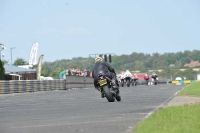 Motorcycle-action-photographs;cadwell;cadwell-park-photographs;event-digital-images;eventdigitalimages;motor-racing-louth-lincolnshire;no-limits-trackdays;peter-wileman-photography;trackday;trackday-digital-images;trackday-photos