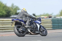 Motorcycle-action-photographs;cadwell;cadwell-park-photographs;event-digital-images;eventdigitalimages;motor-racing-louth-lincolnshire;no-limits-trackdays;peter-wileman-photography;trackday;trackday-digital-images;trackday-photos