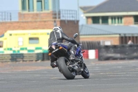 Motorcycle-action-photographs;cadwell;cadwell-park-photographs;event-digital-images;eventdigitalimages;motor-racing-louth-lincolnshire;no-limits-trackdays;peter-wileman-photography;trackday;trackday-digital-images;trackday-photos