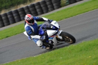 Motorcycle-action-photographs;cadwell;cadwell-park-photographs;event-digital-images;eventdigitalimages;motor-racing-louth-lincolnshire;no-limits-trackdays;peter-wileman-photography;trackday;trackday-digital-images;trackday-photos