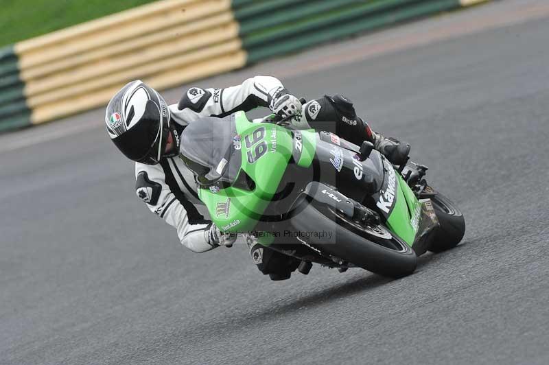 Motorcycle action photographs;cadwell;cadwell park photographs;event digital images;eventdigitalimages;motor racing louth lincolnshire;no limits trackdays;peter wileman photography;trackday;trackday digital images;trackday photos