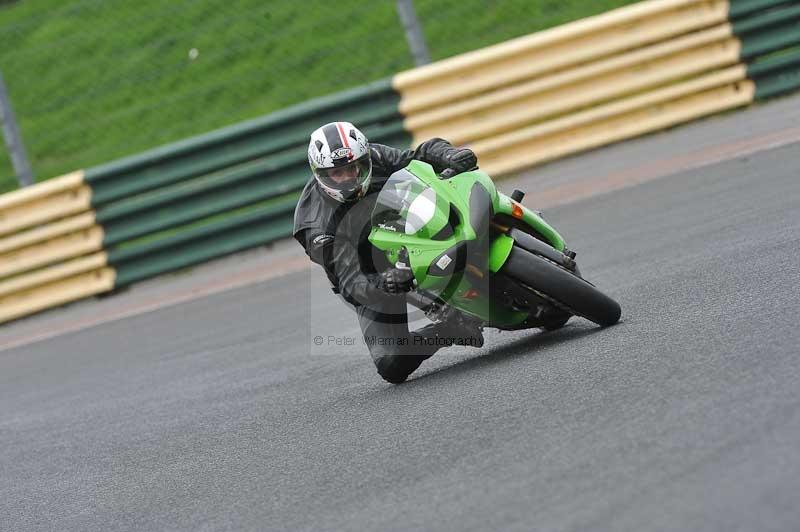 Motorcycle action photographs;cadwell;cadwell park photographs;event digital images;eventdigitalimages;motor racing louth lincolnshire;no limits trackdays;peter wileman photography;trackday;trackday digital images;trackday photos