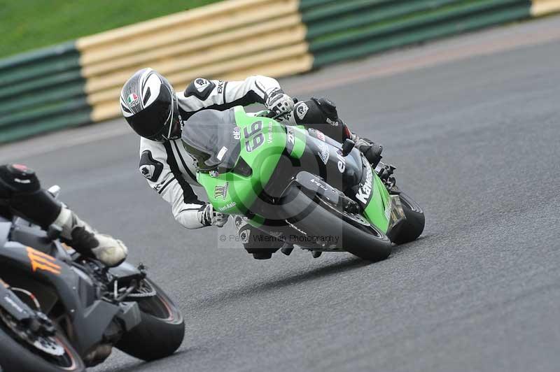 Motorcycle action photographs;cadwell;cadwell park photographs;event digital images;eventdigitalimages;motor racing louth lincolnshire;no limits trackdays;peter wileman photography;trackday;trackday digital images;trackday photos