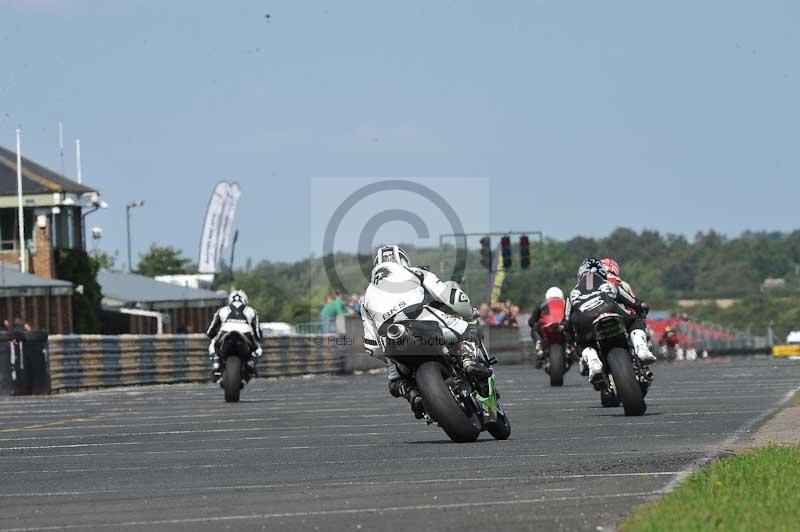 Motorcycle action photographs;cadwell;cadwell park photographs;event digital images;eventdigitalimages;motor racing louth lincolnshire;no limits trackdays;peter wileman photography;trackday;trackday digital images;trackday photos