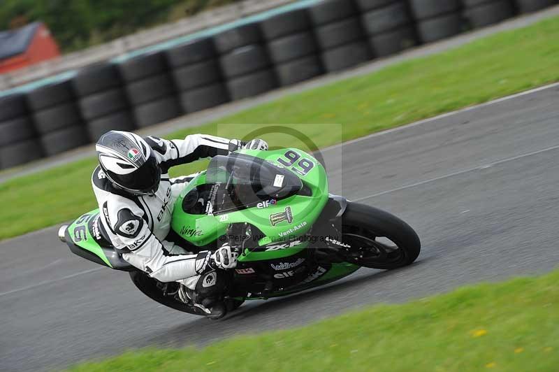 Motorcycle action photographs;cadwell;cadwell park photographs;event digital images;eventdigitalimages;motor racing louth lincolnshire;no limits trackdays;peter wileman photography;trackday;trackday digital images;trackday photos