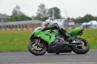 Motorcycle-action-photographs;cadwell;cadwell-park-photographs;event-digital-images;eventdigitalimages;motor-racing-louth-lincolnshire;no-limits-trackdays;peter-wileman-photography;trackday;trackday-digital-images;trackday-photos