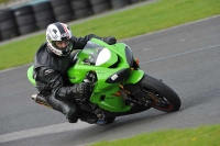 Motorcycle-action-photographs;cadwell;cadwell-park-photographs;event-digital-images;eventdigitalimages;motor-racing-louth-lincolnshire;no-limits-trackdays;peter-wileman-photography;trackday;trackday-digital-images;trackday-photos