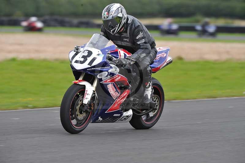 Motorcycle action photographs;cadwell;cadwell park photographs;event digital images;eventdigitalimages;motor racing louth lincolnshire;no limits trackdays;peter wileman photography;trackday;trackday digital images;trackday photos