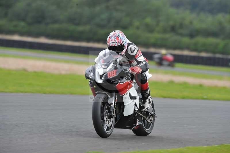 Motorcycle action photographs;cadwell;cadwell park photographs;event digital images;eventdigitalimages;motor racing louth lincolnshire;no limits trackdays;peter wileman photography;trackday;trackday digital images;trackday photos