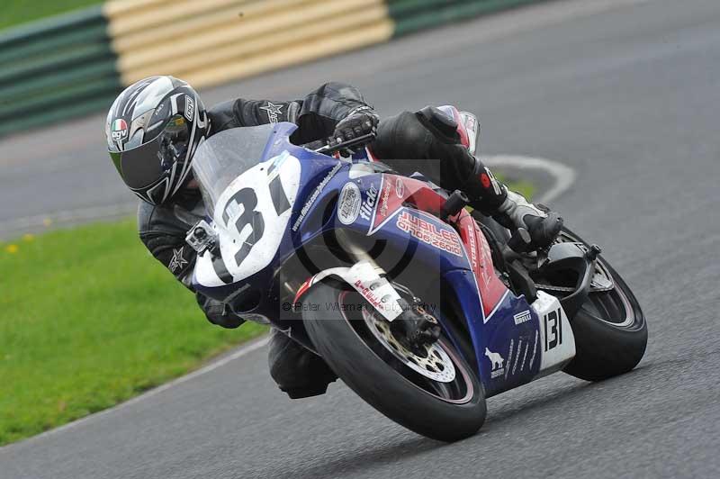 Motorcycle action photographs;cadwell;cadwell park photographs;event digital images;eventdigitalimages;motor racing louth lincolnshire;no limits trackdays;peter wileman photography;trackday;trackday digital images;trackday photos