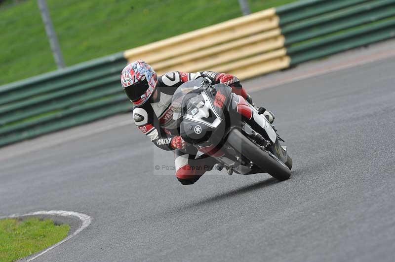 Motorcycle action photographs;cadwell;cadwell park photographs;event digital images;eventdigitalimages;motor racing louth lincolnshire;no limits trackdays;peter wileman photography;trackday;trackday digital images;trackday photos