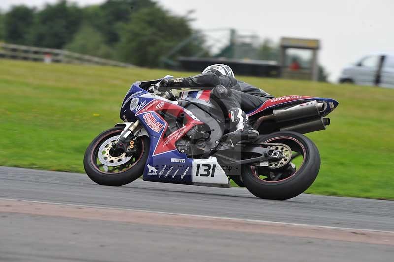 Motorcycle action photographs;cadwell;cadwell park photographs;event digital images;eventdigitalimages;motor racing louth lincolnshire;no limits trackdays;peter wileman photography;trackday;trackday digital images;trackday photos