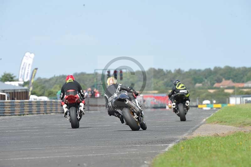 Motorcycle action photographs;cadwell;cadwell park photographs;event digital images;eventdigitalimages;motor racing louth lincolnshire;no limits trackdays;peter wileman photography;trackday;trackday digital images;trackday photos