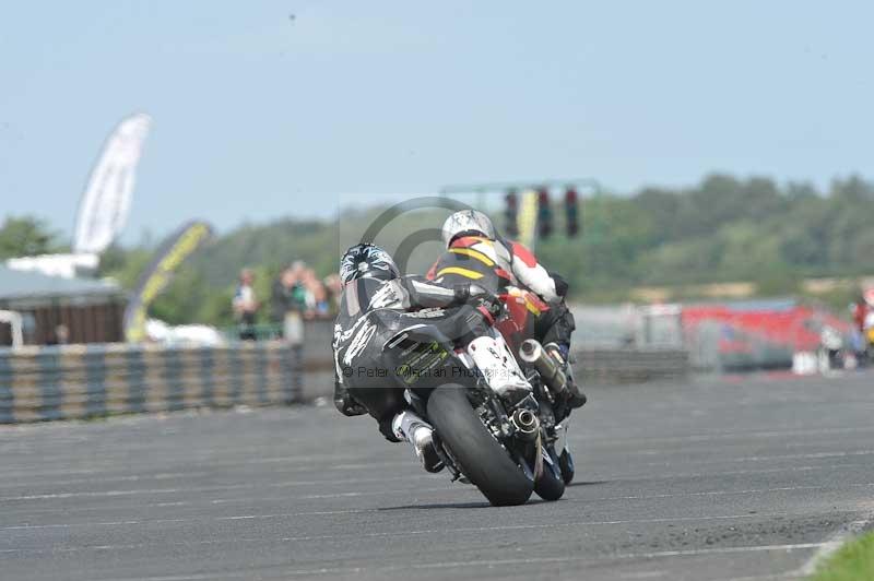 Motorcycle action photographs;cadwell;cadwell park photographs;event digital images;eventdigitalimages;motor racing louth lincolnshire;no limits trackdays;peter wileman photography;trackday;trackday digital images;trackday photos