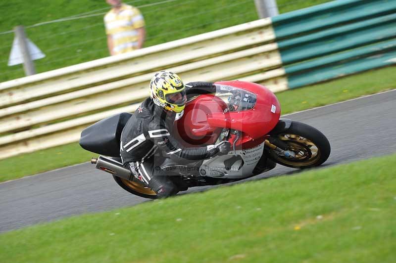 Motorcycle action photographs;cadwell;cadwell park photographs;event digital images;eventdigitalimages;motor racing louth lincolnshire;no limits trackdays;peter wileman photography;trackday;trackday digital images;trackday photos