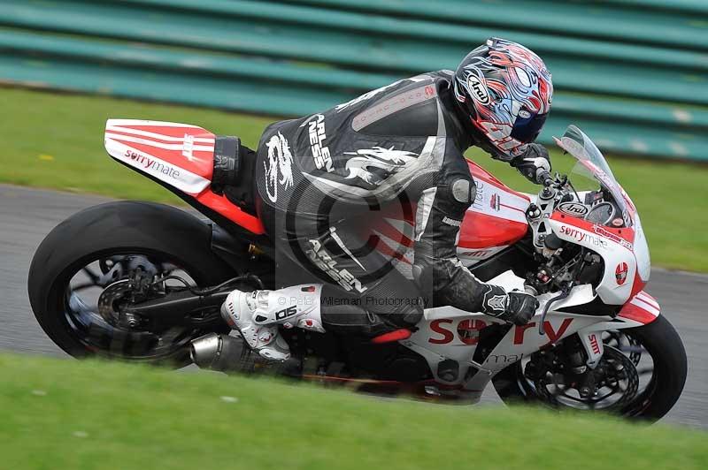 Motorcycle action photographs;cadwell;cadwell park photographs;event digital images;eventdigitalimages;motor racing louth lincolnshire;no limits trackdays;peter wileman photography;trackday;trackday digital images;trackday photos