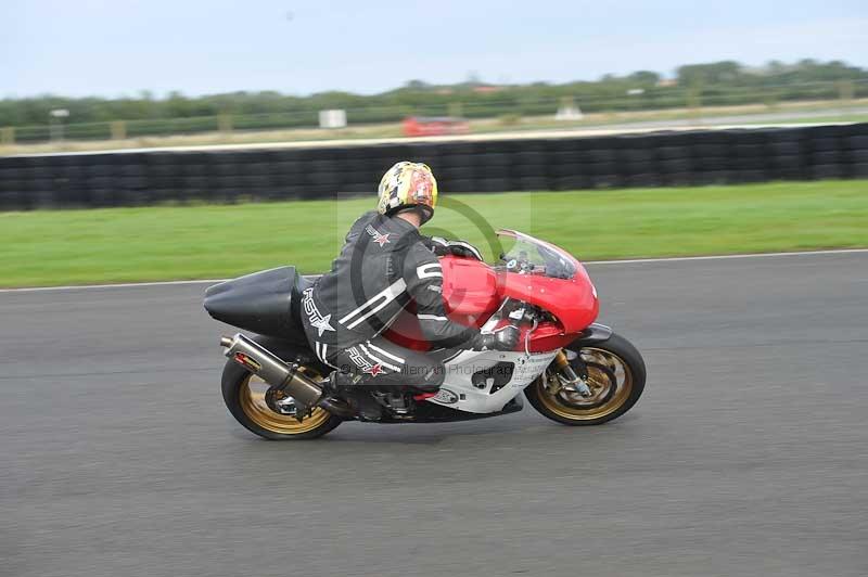 Motorcycle action photographs;cadwell;cadwell park photographs;event digital images;eventdigitalimages;motor racing louth lincolnshire;no limits trackdays;peter wileman photography;trackday;trackday digital images;trackday photos