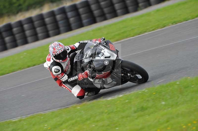 Motorcycle action photographs;cadwell;cadwell park photographs;event digital images;eventdigitalimages;motor racing louth lincolnshire;no limits trackdays;peter wileman photography;trackday;trackday digital images;trackday photos