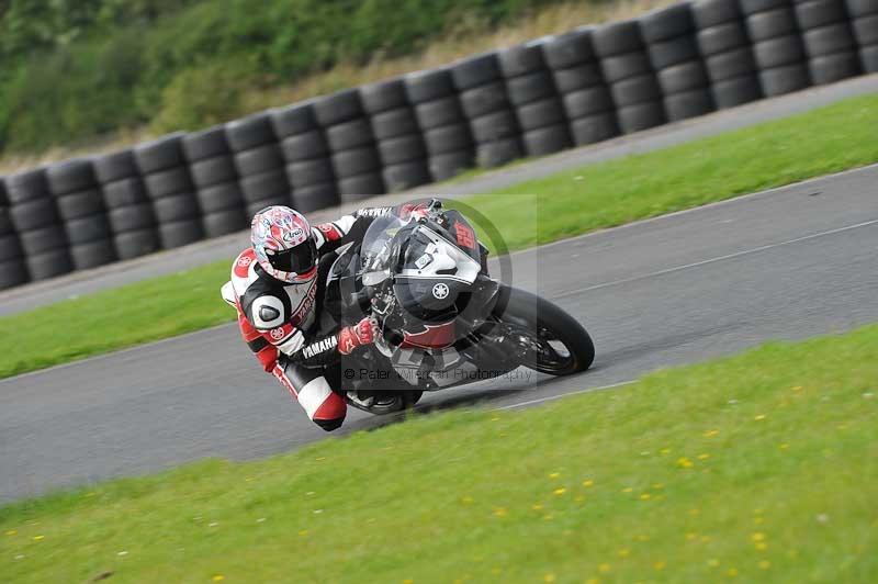 Motorcycle action photographs;cadwell;cadwell park photographs;event digital images;eventdigitalimages;motor racing louth lincolnshire;no limits trackdays;peter wileman photography;trackday;trackday digital images;trackday photos