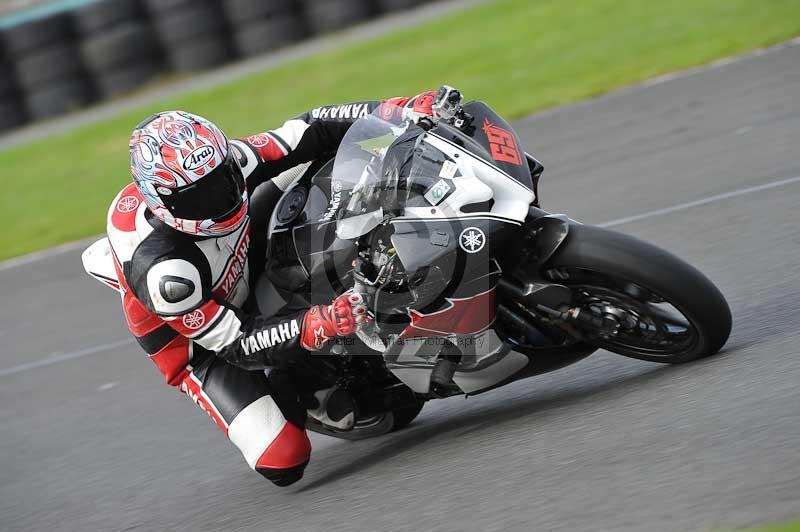 Motorcycle action photographs;cadwell;cadwell park photographs;event digital images;eventdigitalimages;motor racing louth lincolnshire;no limits trackdays;peter wileman photography;trackday;trackday digital images;trackday photos