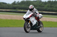 Motorcycle-action-photographs;cadwell;cadwell-park-photographs;event-digital-images;eventdigitalimages;motor-racing-louth-lincolnshire;no-limits-trackdays;peter-wileman-photography;trackday;trackday-digital-images;trackday-photos
