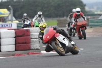 Motorcycle-action-photographs;cadwell;cadwell-park-photographs;event-digital-images;eventdigitalimages;motor-racing-louth-lincolnshire;no-limits-trackdays;peter-wileman-photography;trackday;trackday-digital-images;trackday-photos