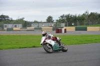 Motorcycle-action-photographs;cadwell;cadwell-park-photographs;event-digital-images;eventdigitalimages;motor-racing-louth-lincolnshire;no-limits-trackdays;peter-wileman-photography;trackday;trackday-digital-images;trackday-photos