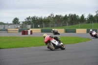 Motorcycle-action-photographs;cadwell;cadwell-park-photographs;event-digital-images;eventdigitalimages;motor-racing-louth-lincolnshire;no-limits-trackdays;peter-wileman-photography;trackday;trackday-digital-images;trackday-photos