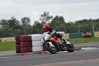 Motorcycle-action-photographs;cadwell;cadwell-park-photographs;event-digital-images;eventdigitalimages;motor-racing-louth-lincolnshire;no-limits-trackdays;peter-wileman-photography;trackday;trackday-digital-images;trackday-photos