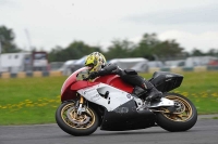 Motorcycle-action-photographs;cadwell;cadwell-park-photographs;event-digital-images;eventdigitalimages;motor-racing-louth-lincolnshire;no-limits-trackdays;peter-wileman-photography;trackday;trackday-digital-images;trackday-photos