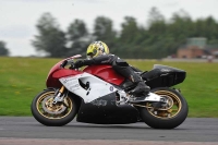 Motorcycle-action-photographs;cadwell;cadwell-park-photographs;event-digital-images;eventdigitalimages;motor-racing-louth-lincolnshire;no-limits-trackdays;peter-wileman-photography;trackday;trackday-digital-images;trackday-photos