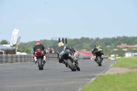 Motorcycle-action-photographs;cadwell;cadwell-park-photographs;event-digital-images;eventdigitalimages;motor-racing-louth-lincolnshire;no-limits-trackdays;peter-wileman-photography;trackday;trackday-digital-images;trackday-photos