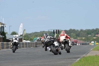 Motorcycle-action-photographs;cadwell;cadwell-park-photographs;event-digital-images;eventdigitalimages;motor-racing-louth-lincolnshire;no-limits-trackdays;peter-wileman-photography;trackday;trackday-digital-images;trackday-photos